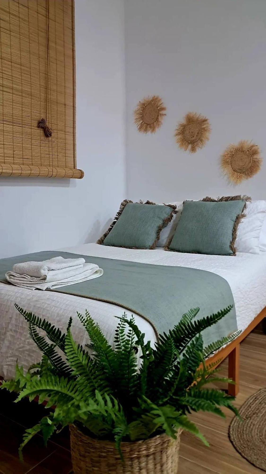 Coffee & Calm Triana Apartment Севиля Екстериор снимка
