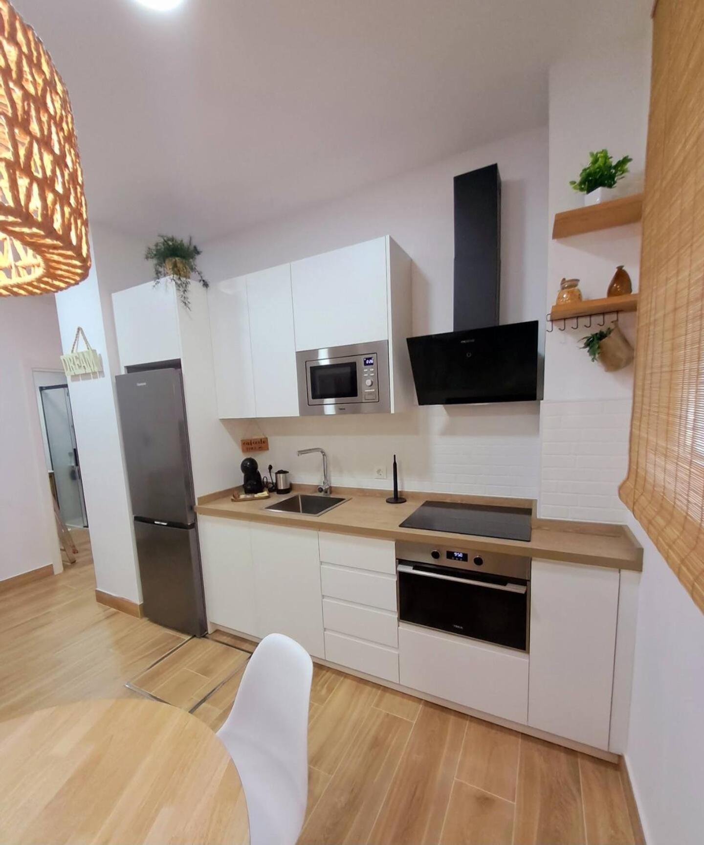 Coffee & Calm Triana Apartment Севиля Екстериор снимка