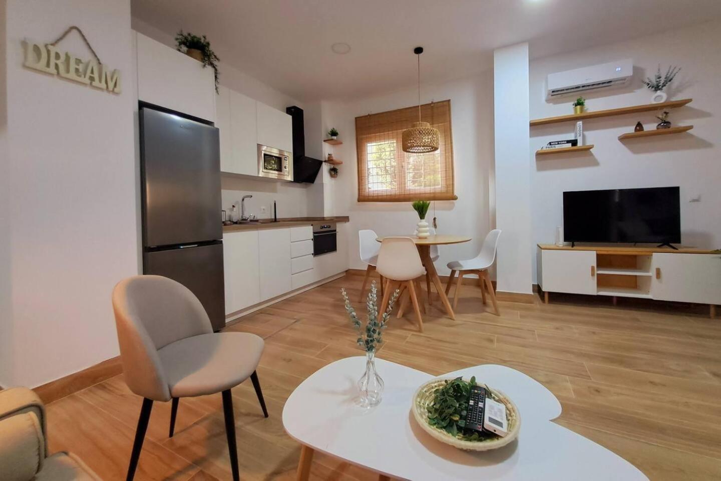 Coffee & Calm Triana Apartment Севиля Екстериор снимка