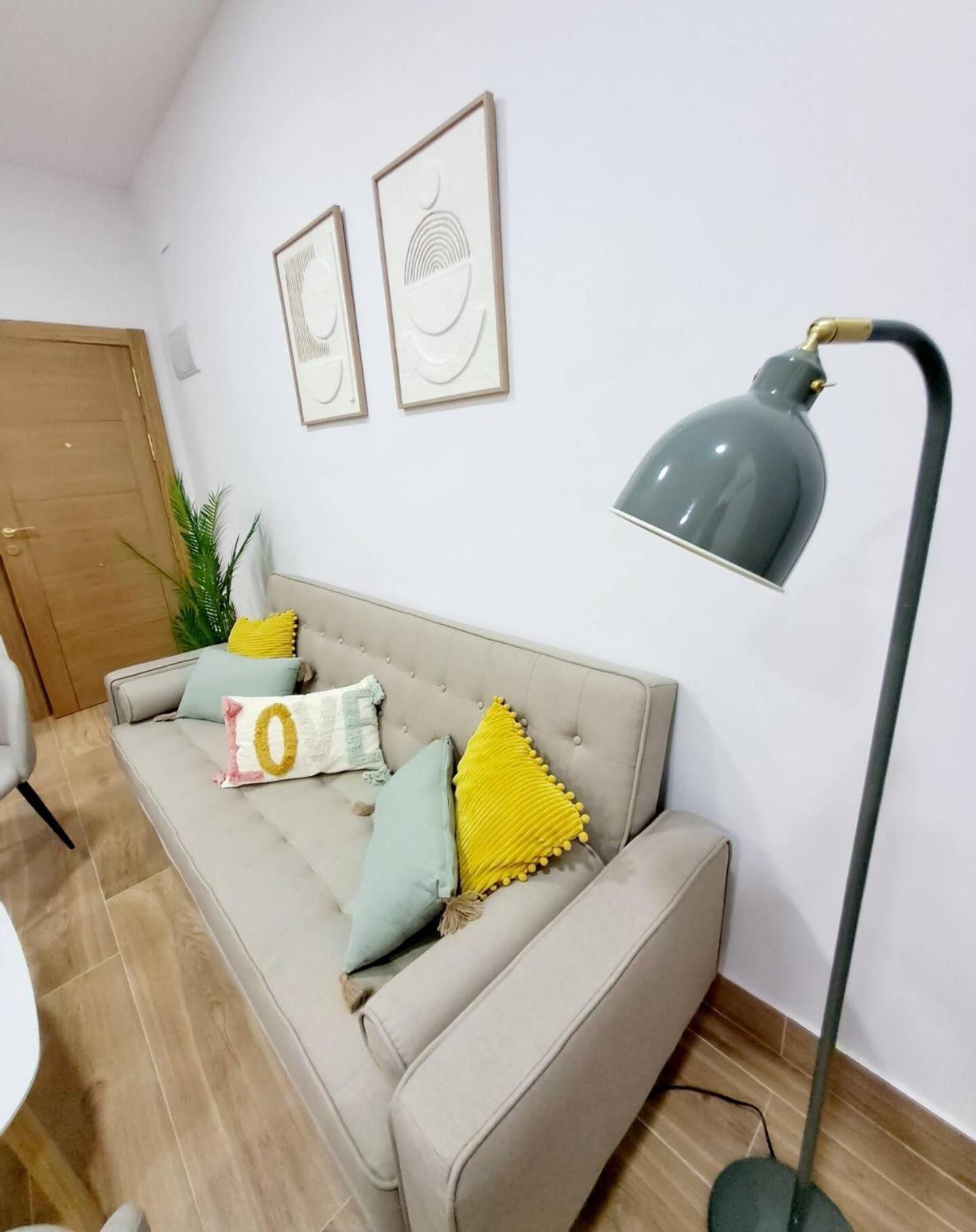Coffee & Calm Triana Apartment Севиля Екстериор снимка