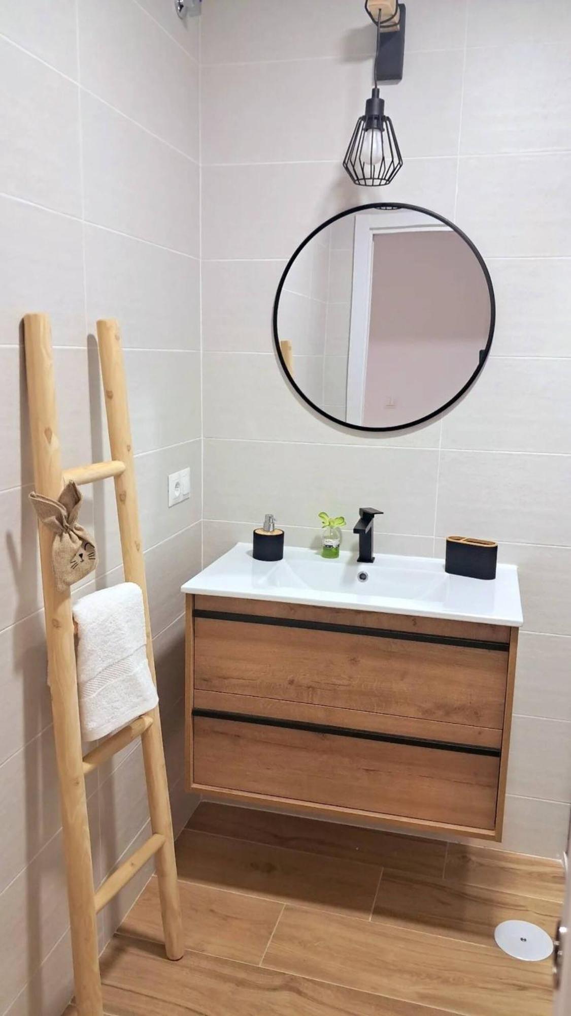 Coffee & Calm Triana Apartment Севиля Екстериор снимка